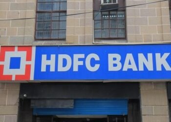 Reserve Bank of India Grants Approval for LIC to Acquire Up to 9.99% Stake in HDFC Bank