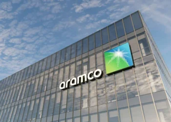 Saudi Arabia to Launch $10 Billion Aramco Share Sale on Sunday