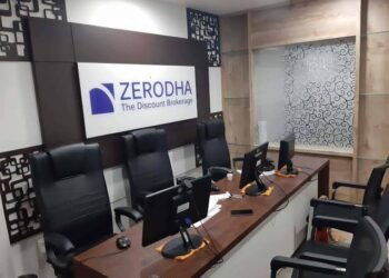 Zerodha Soars to 8000 crores Revenue in FY24 Amid Regulatory Challenges
