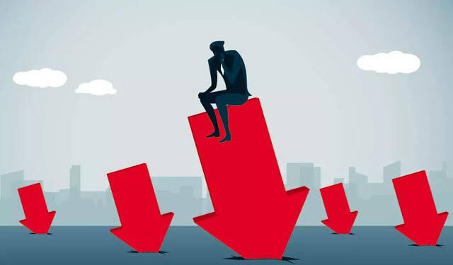 Alarm Bells Ring as Top Companies Axe Thousands of Jobs