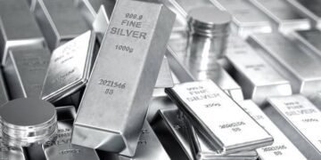 India’s Mutual Funds Hit milestone managing Rs1 Lakh cr Silver ETFs