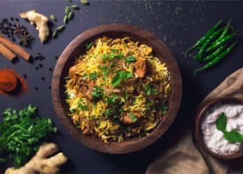 Restaurant billing scam of Rs :70,000 Crore exposed in Hyderabad