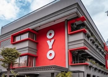 OYO parent reports profit by accounting before IPO