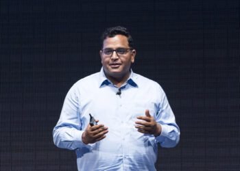 Paytm founder vijay sharma to sell 5% stake in company, here’s why?
