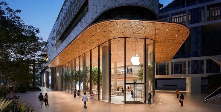 Apple achieves record $10 billion sales in India
