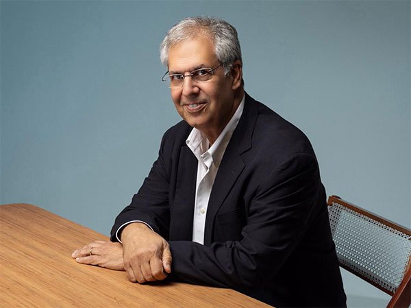 Noel Tata takes Supreme Court route on Chandra’s reappointment