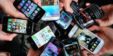 Smartphone prices jump 16% as budget buyers suffer