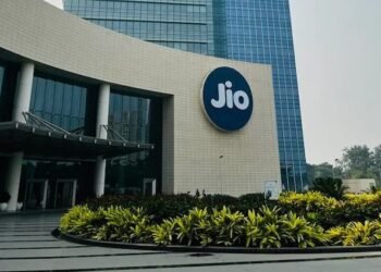 Reliance Jio confirms IPO dates for record ₹30,000 crore issue