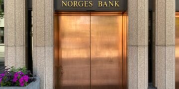 World’s largest wealth fund reports $30 billion losses in Q3 of 2026